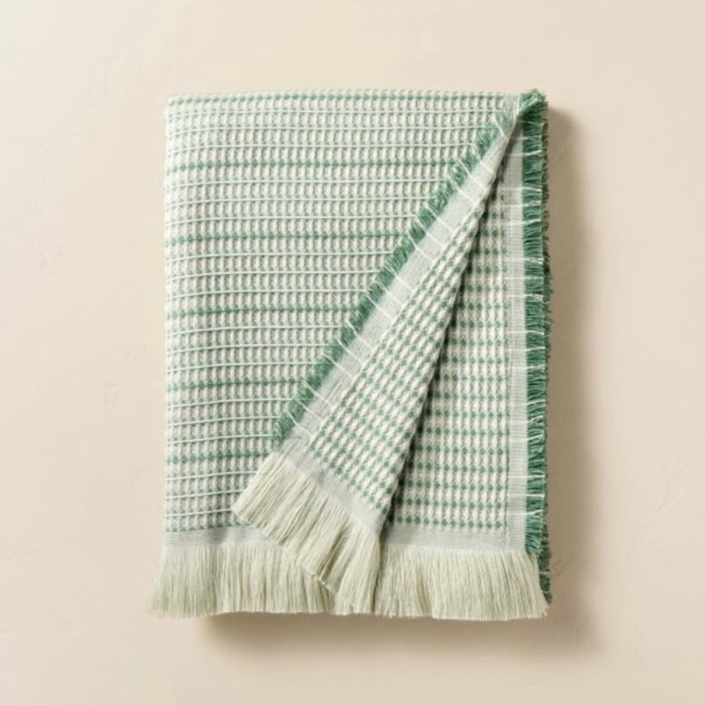 72"x92" Oversized Indoor/Outdoor Throw Blanket Green/White - Hearth & Hand™